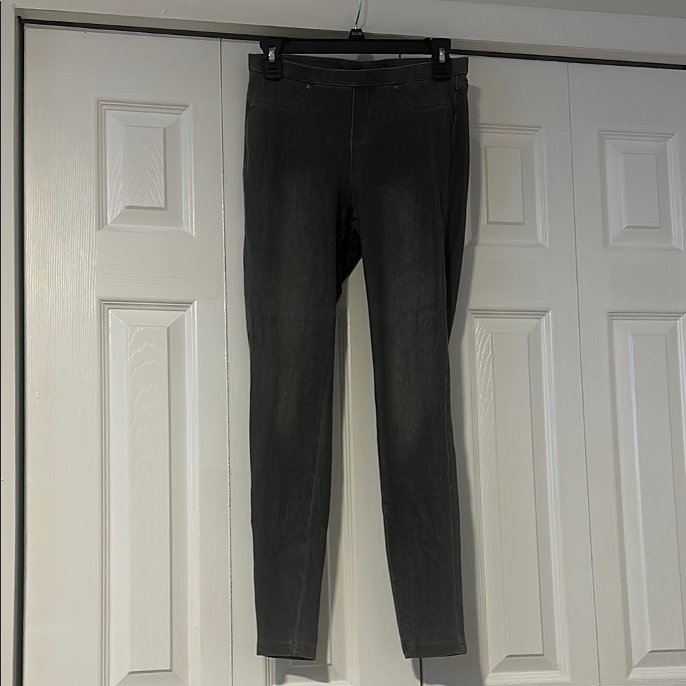 Classic Charcoal Women's Jegging